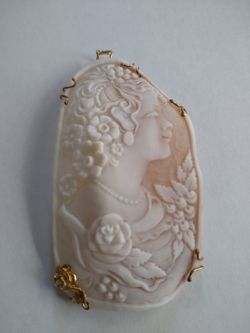 Hand-Carved Shell Cameo Pendant in Cream and Pink Tones
